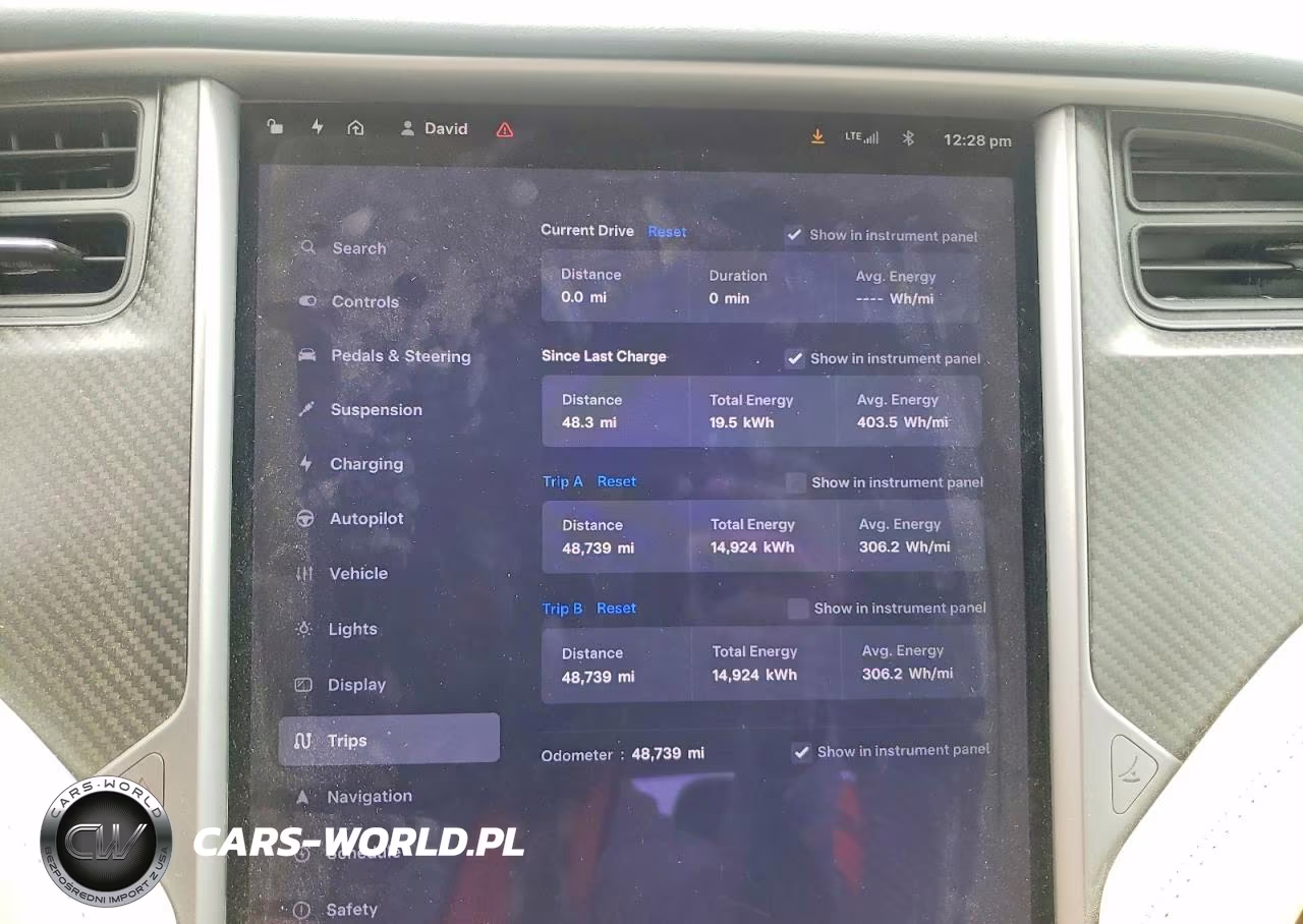 2018 Tesla Model S VIN:5YJSA1E24JF263228 - 9