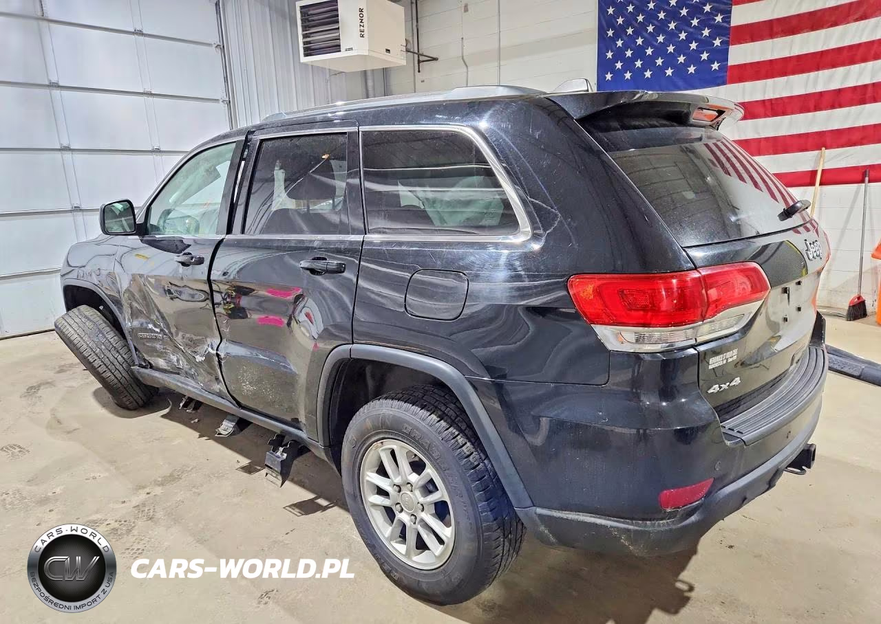2018 Jeep Grand Cherokee Laredo VIN:1C4RJFAG6JC122414 - 2
