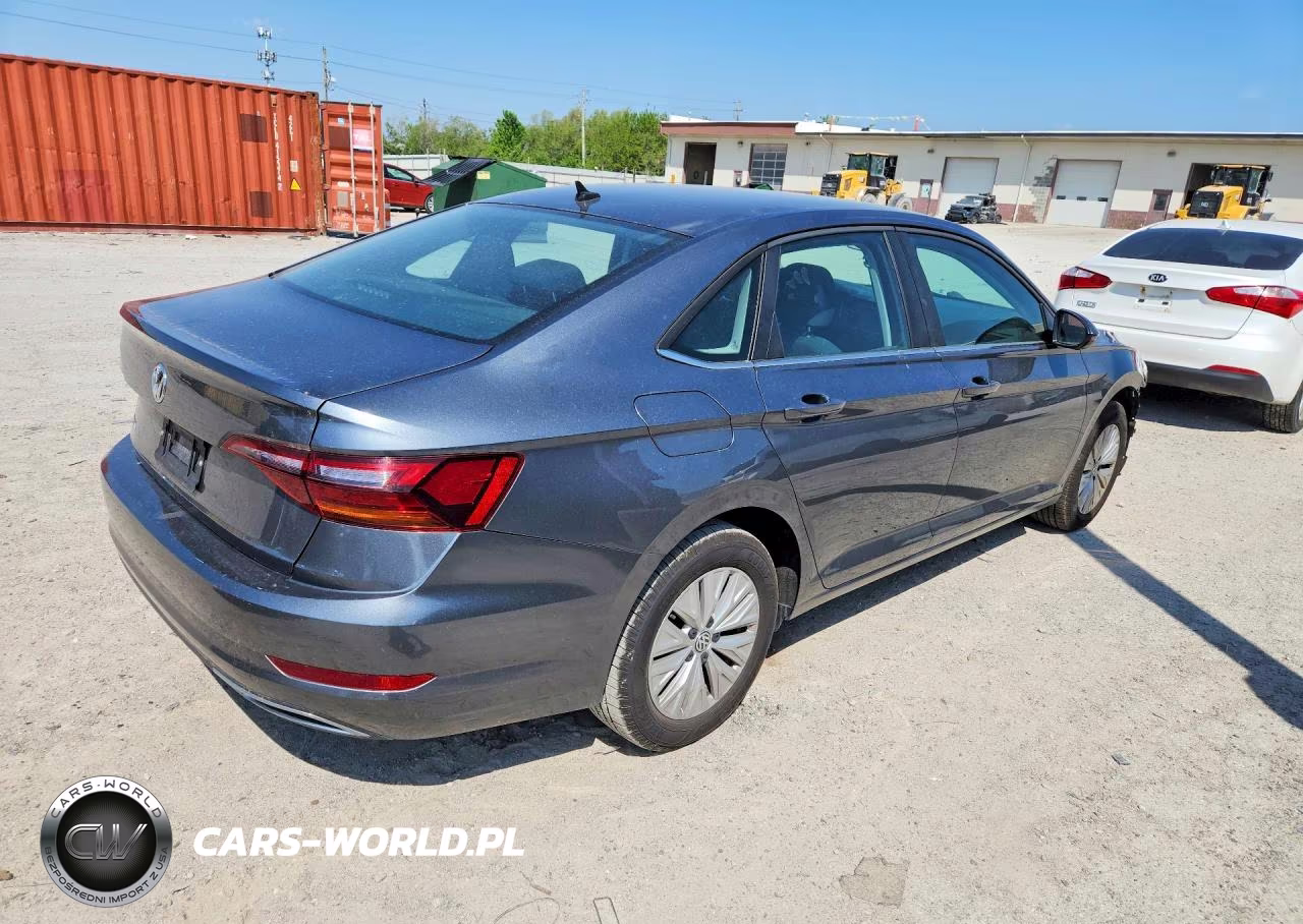 2019 Volkswagen Jetta S VIN:3VWC57BU5KM272127 - 3