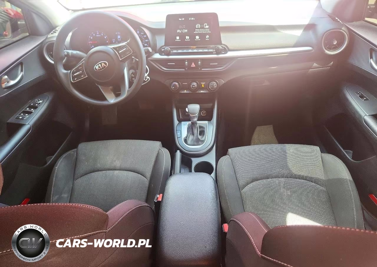 2020 Kia Forte Lxs VIN:3KPF24AD6LE188113 - 8