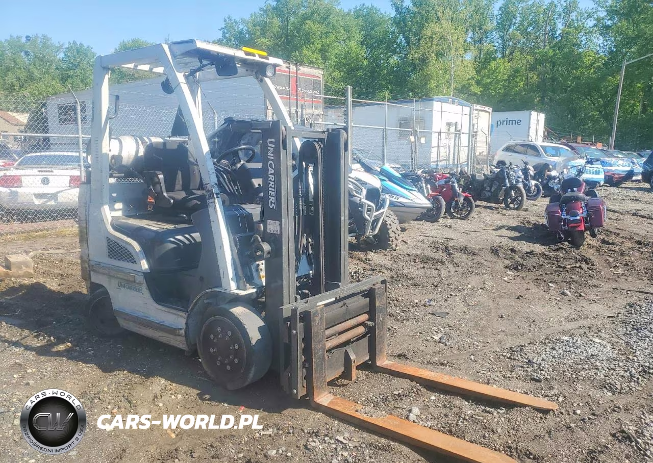 2015 Niss Forklift