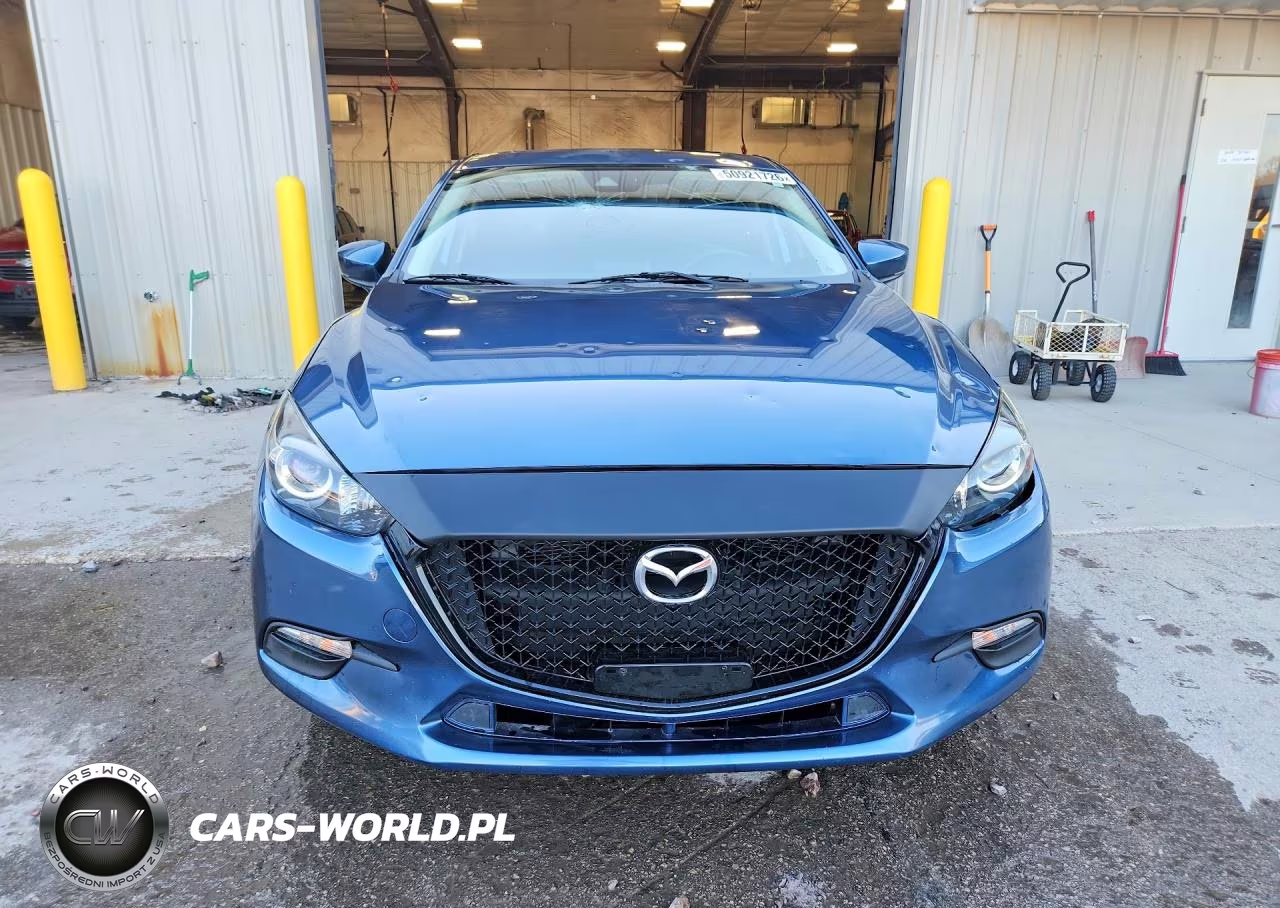 2018 Mazda 3 Touring VIN:3MZBN1L38JM188168 - 5