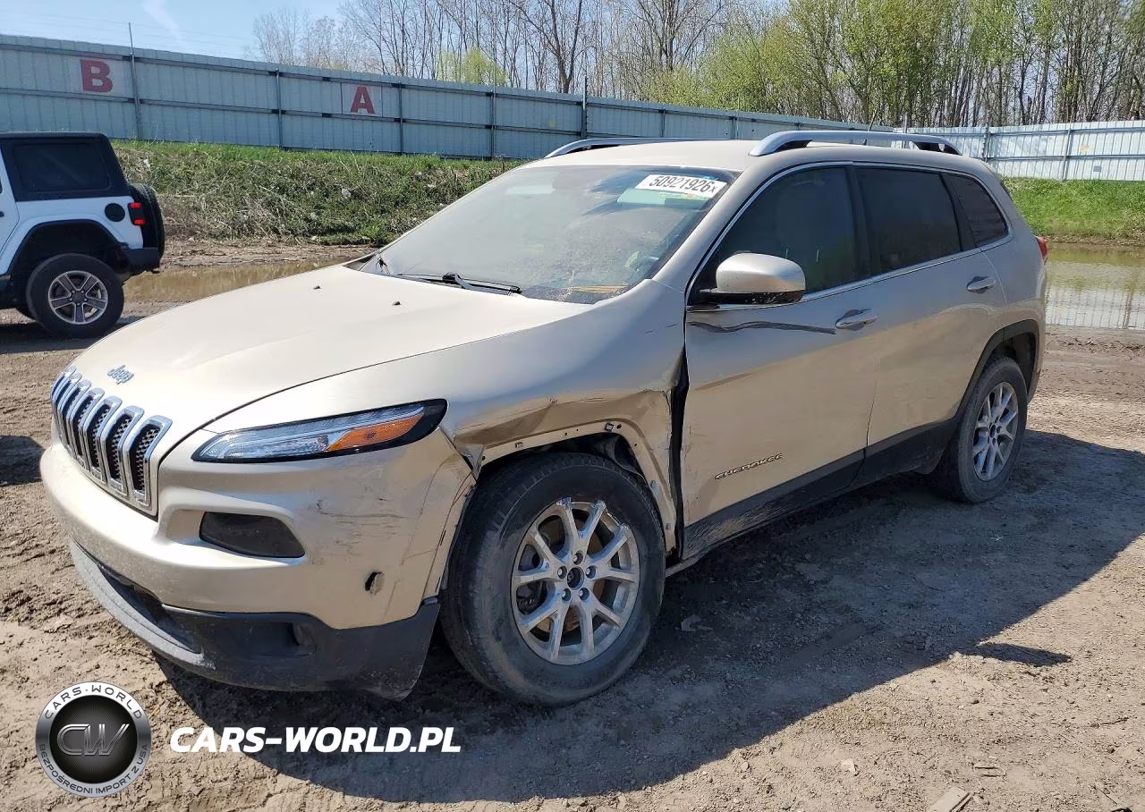 2015 Jeep Cherokee Latitude – zdjęcie 1 z 13