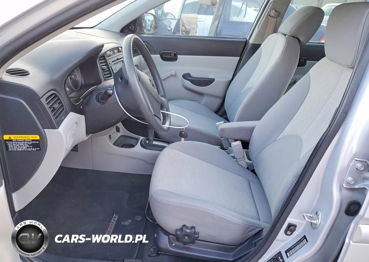 2010 Hyundai Accent Gls VIN:KMHCN4AC3AU518088 - 7