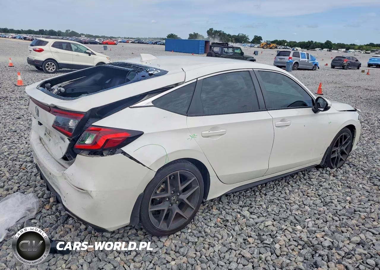 2024 Honda Civic Sport Touring VIN:19XFL1H82RE024936 - 3