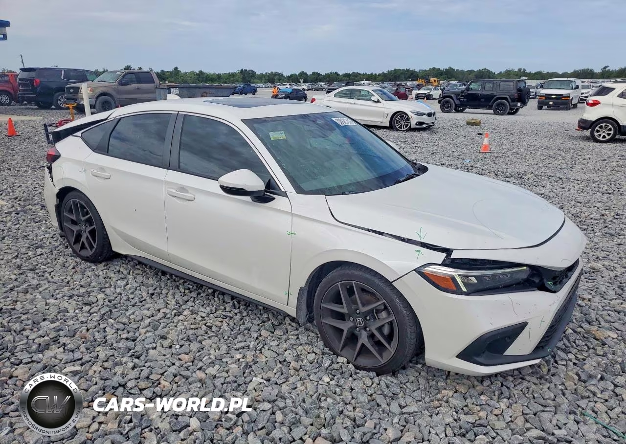 2024 Honda Civic Sport Touring VIN:19XFL1H82RE024936 - 4