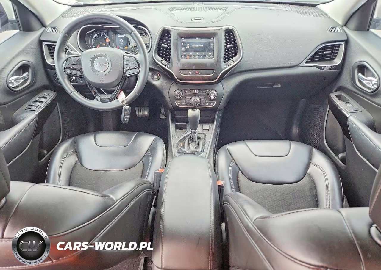 2019 Jeep Cherokee Latitude Plus VIN:1C4PJLLB9KD403996 - 8