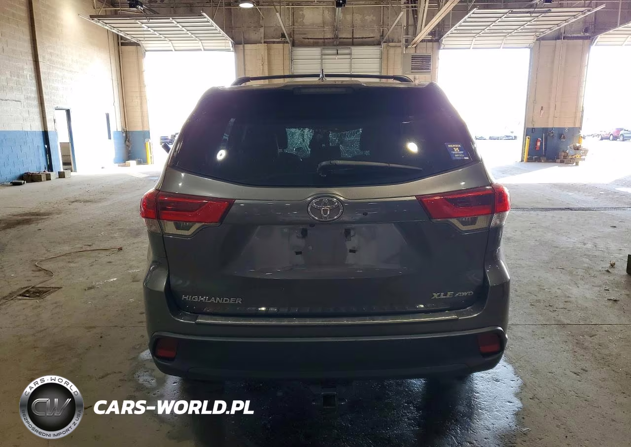 2018 Toyota Highlander Xle VIN:5TDJZRFH9JS905914 - 6