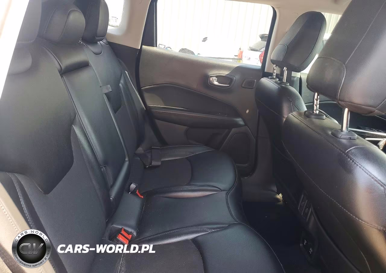2021 Jeep Compass Latitude VIN:3C4NJDBB0MT576009 - 11