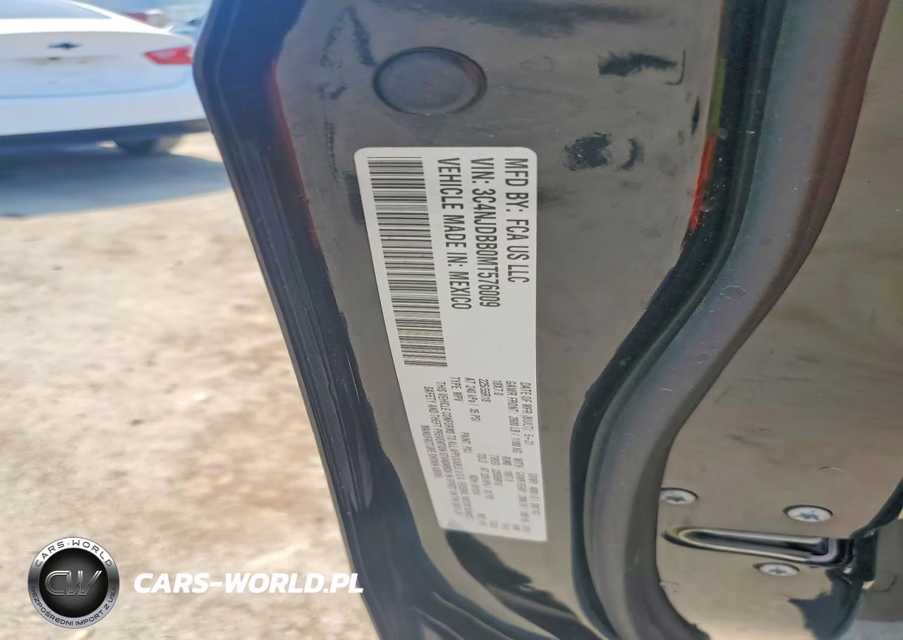 2021 Jeep Compass Latitude VIN:3C4NJDBB0MT576009 - 13