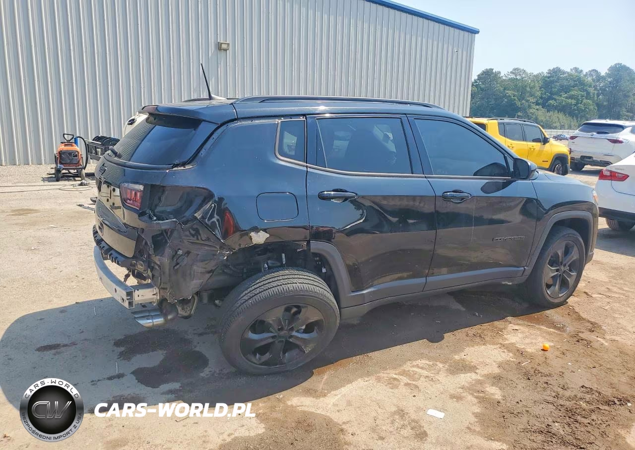 2021 Jeep Compass Latitude VIN:3C4NJDBB0MT576009 - 3