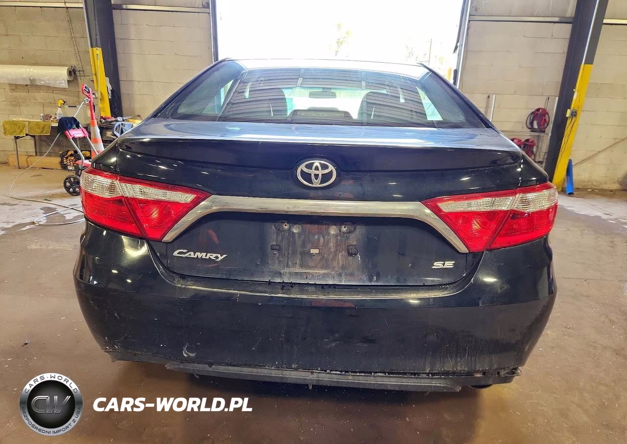 2017 Toyota Camry Se VIN:4T1BF1FK0HU687969 - 6