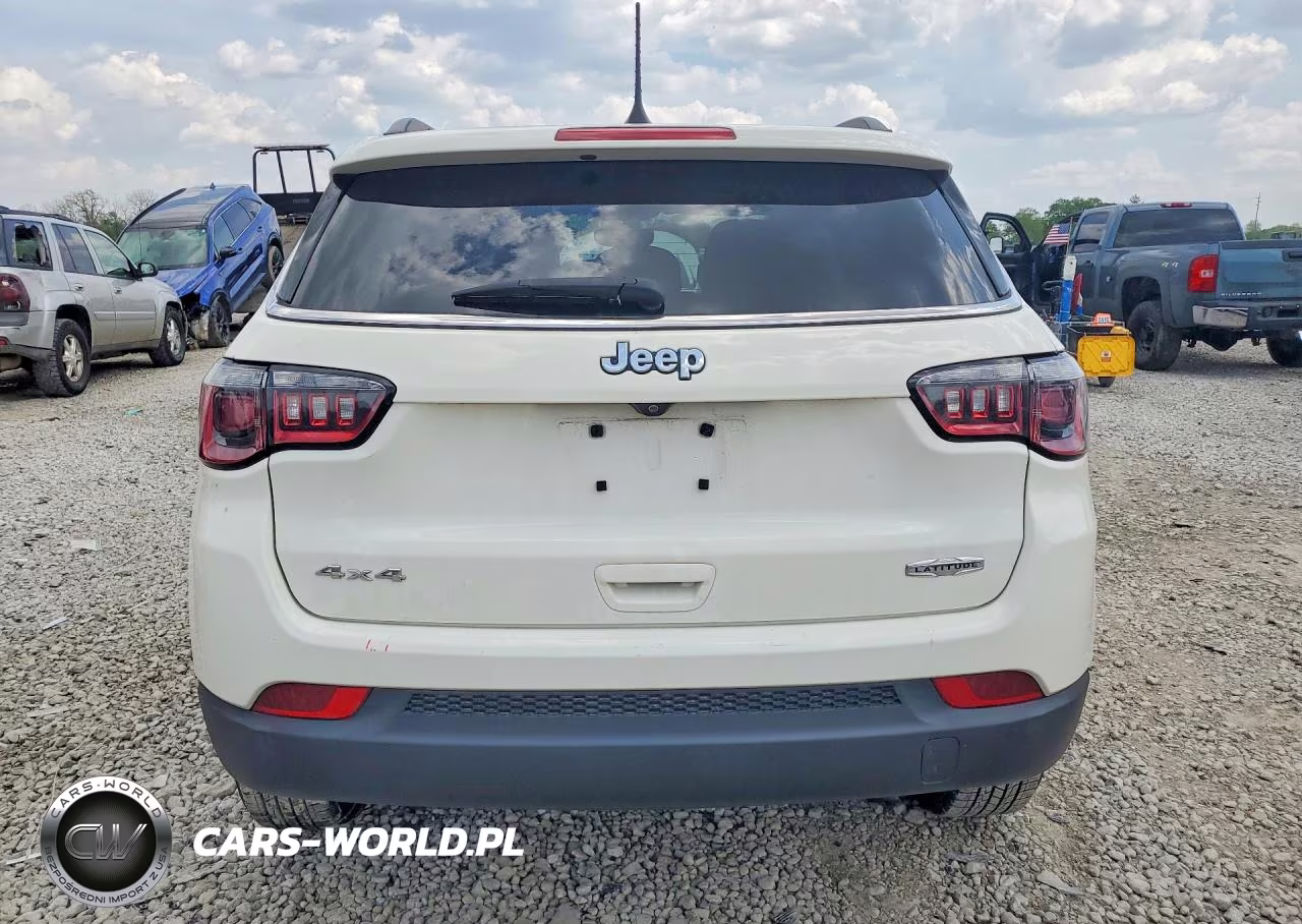 2018 Jeep Compass Latitude VIN:3C4NJDBB5JT206167 - 6