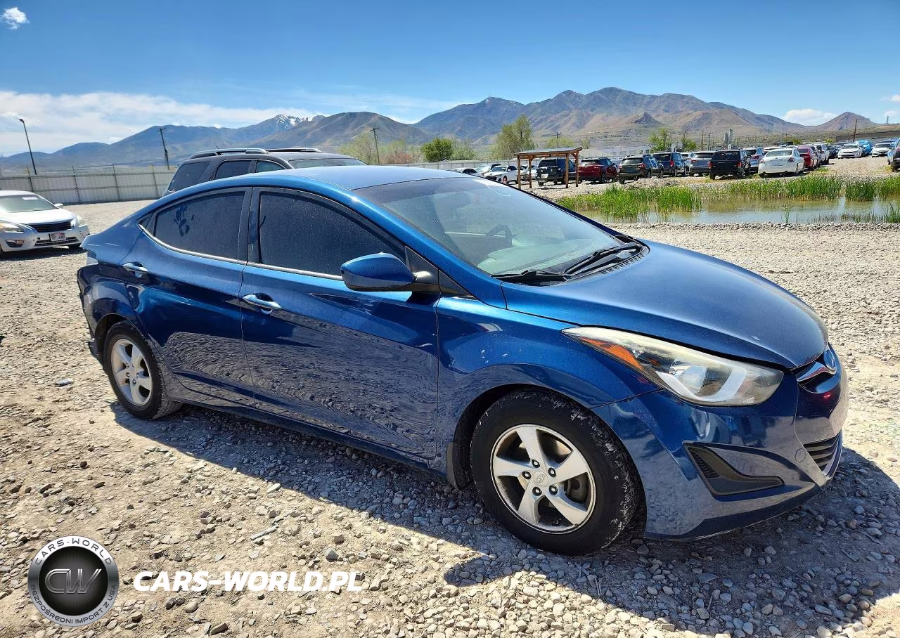 2015 Hyundai Elantra Se VIN:KMHDH4AE3FU443249 - 4