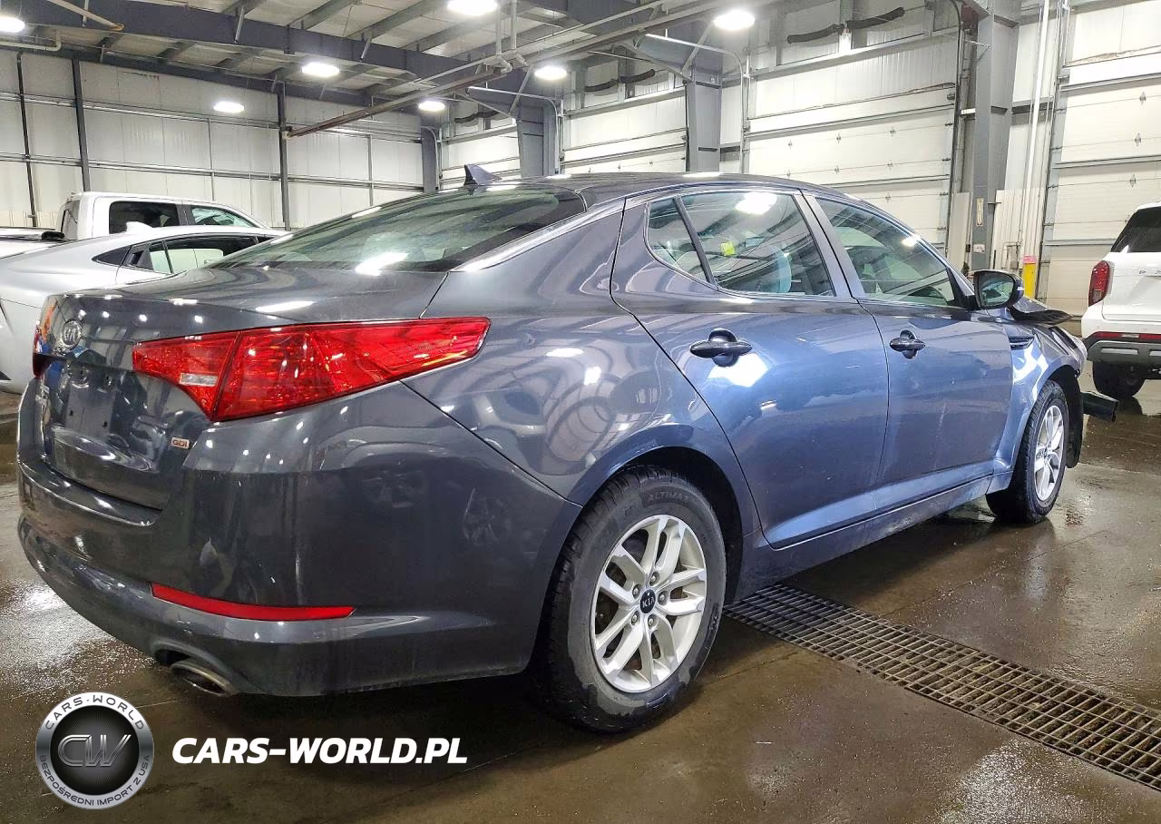 2011 Kia Optima Lx VIN:KNAGM4A79B5126592 - 3