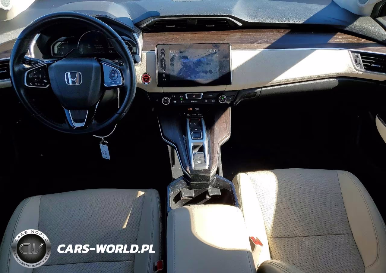 2018 Honda Clarity Touring VIN:JHMZC5F34JC021039 - 8