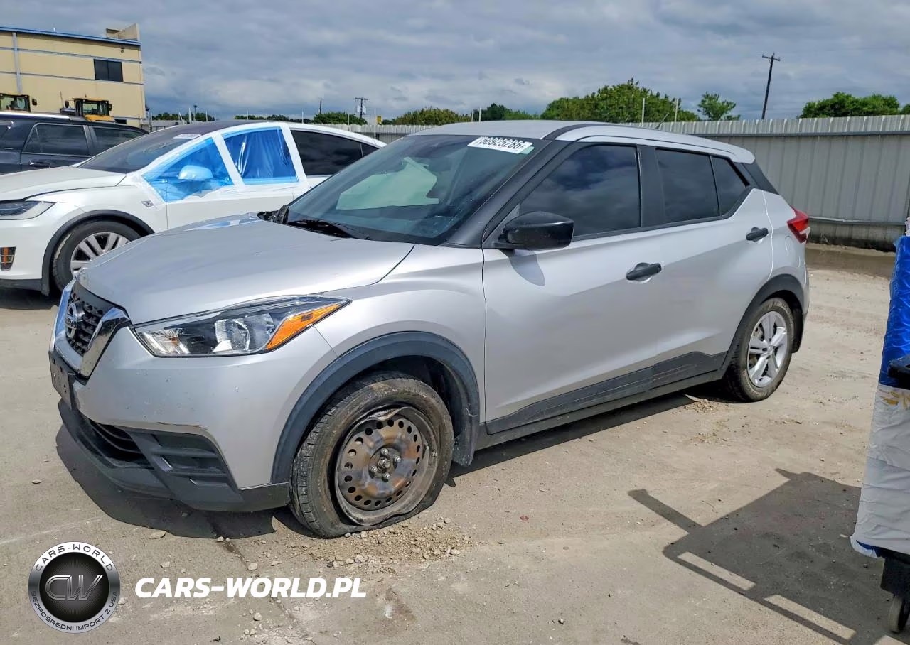 2020 Nissan Kicks S
