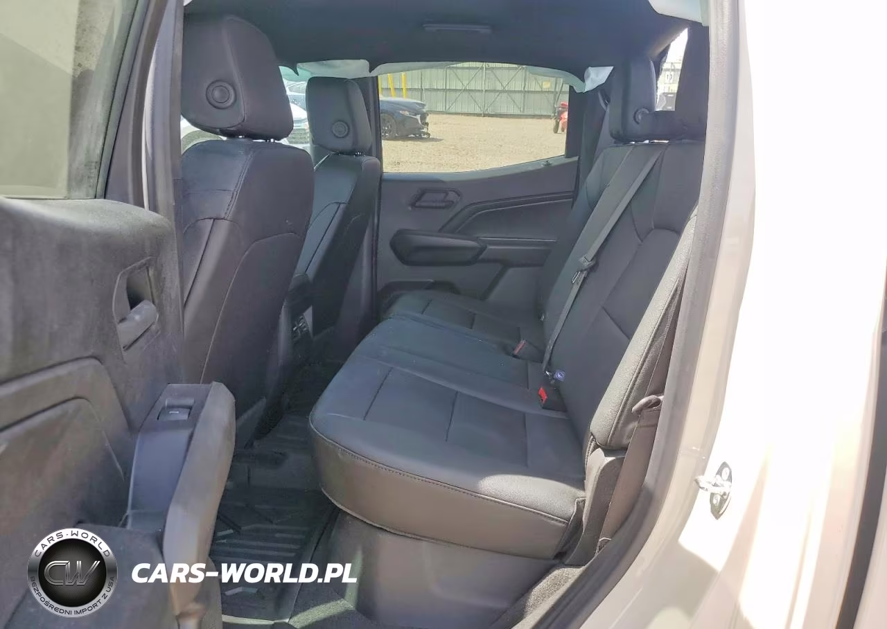 2026 Chevrolet Colorado Trail Boss VIN:1GCPTEEK8T1157111 - 10