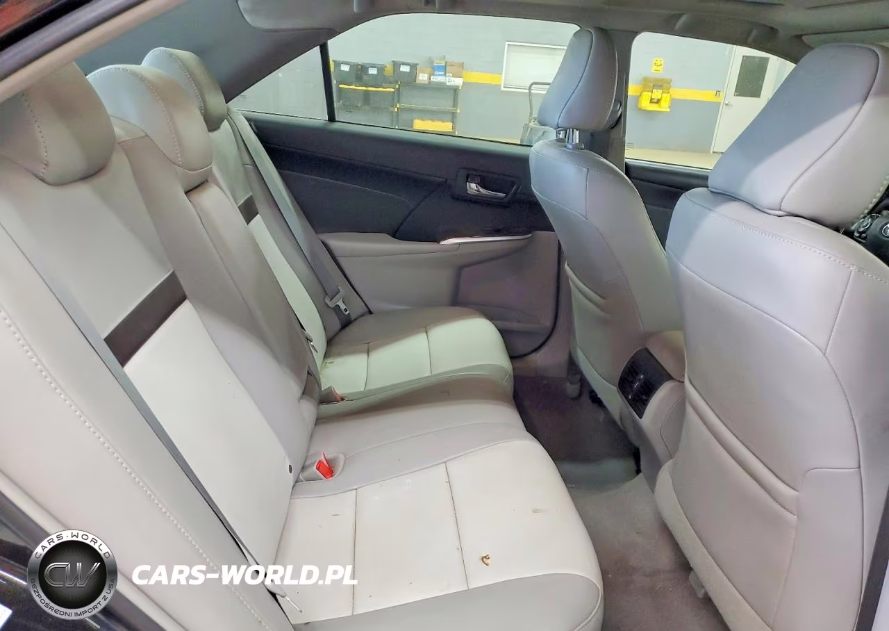 2014 Toyota Camry Xle VIN:4T1BF1FK0EU729522 - 10