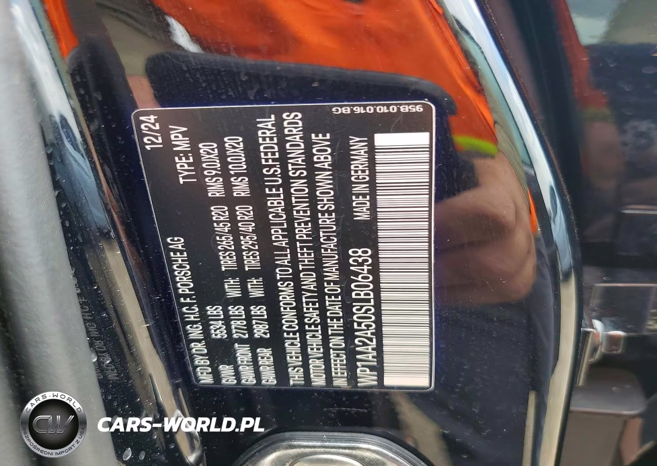 2025 Porsche Macan T VIN:WP1AA2A50SLB06438 - 13