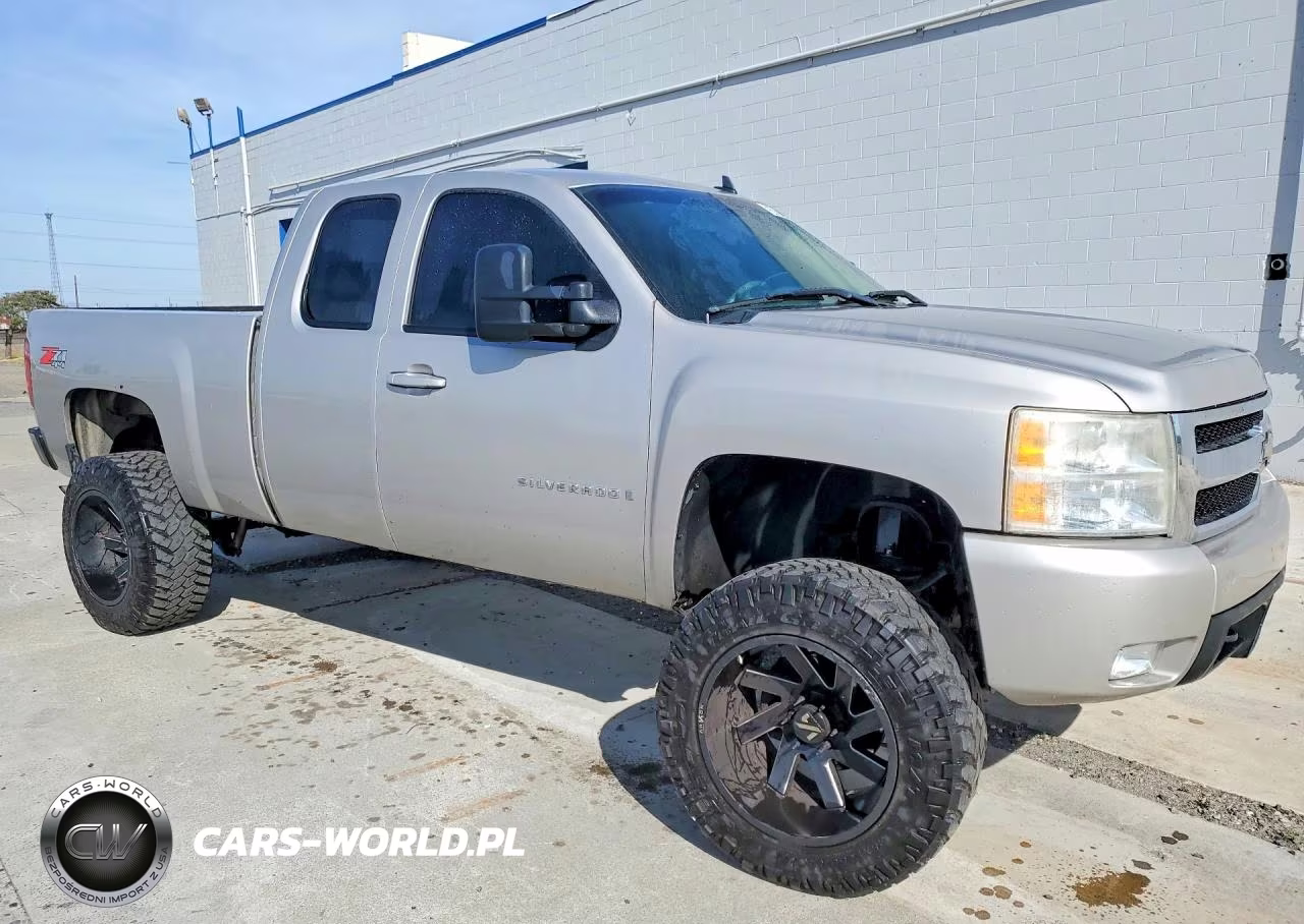 2008 Chevrolet Silverado K1500 VIN:2GCEK19JX81141949 - 4