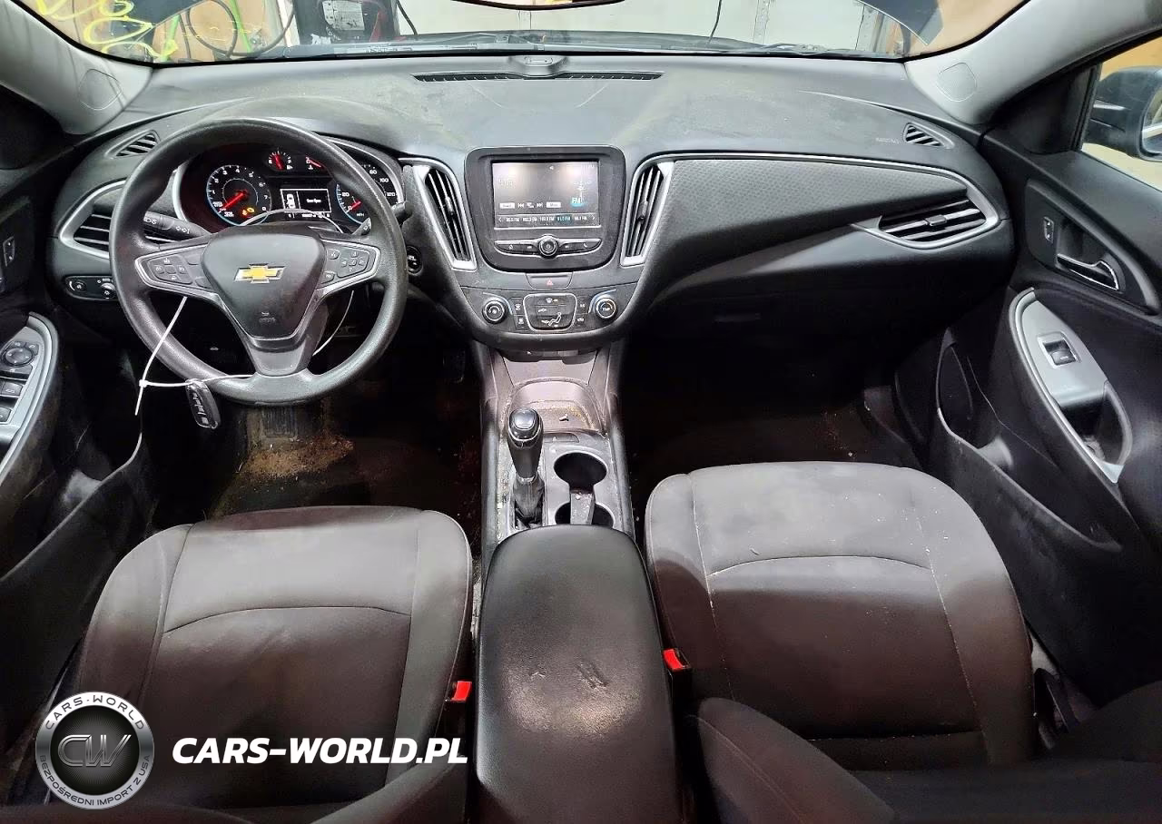 2018 Chevrolet Malibu VIN:1G1ZC5ST3JF159735 - 8