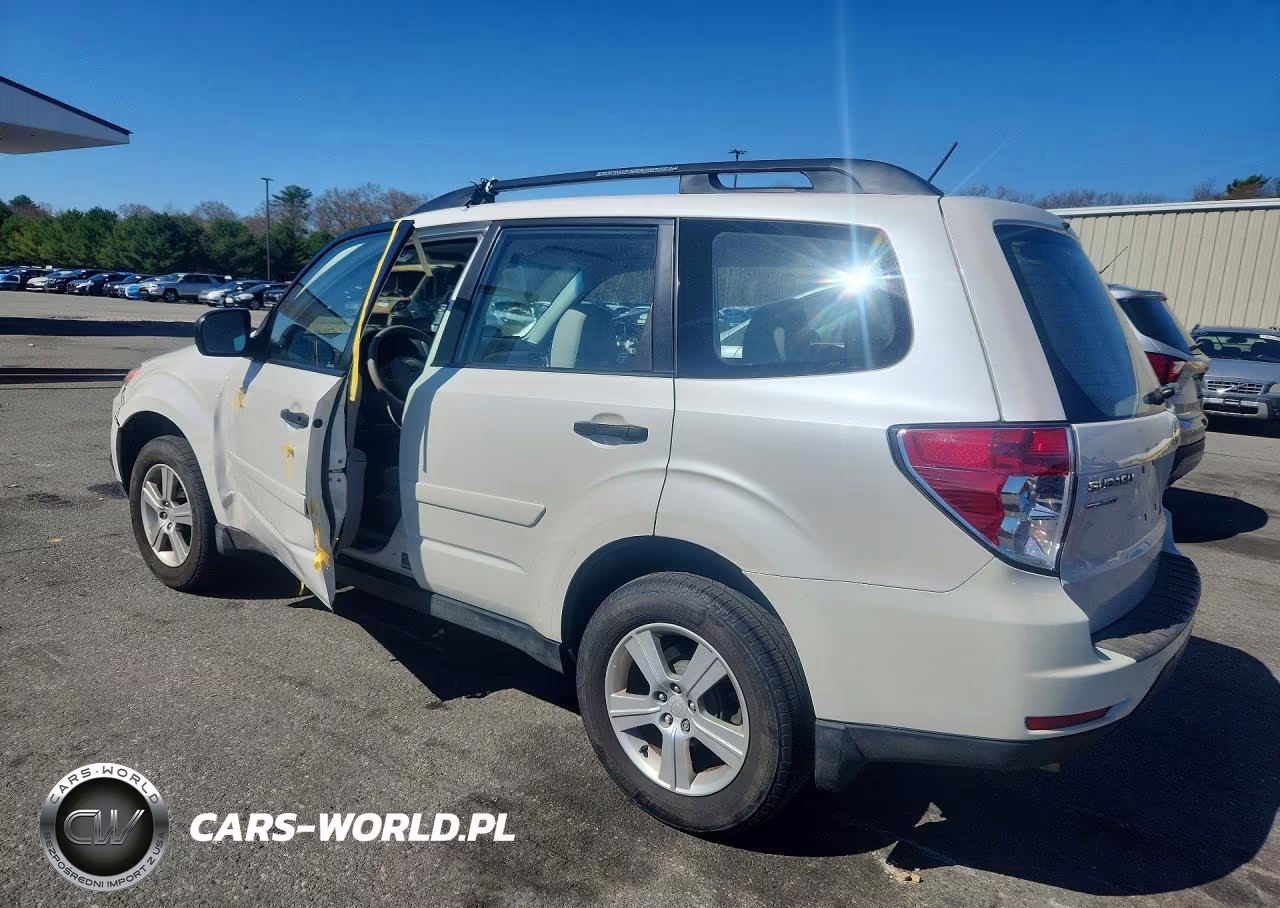 2013 Subaru Forester 2.5X VIN:JF2SHABCXDH425197 - 2