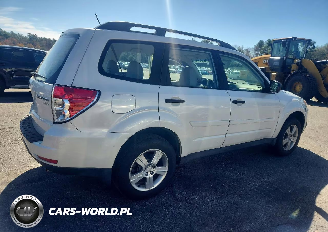 2013 Subaru Forester 2.5X VIN:JF2SHABCXDH425197 - 3