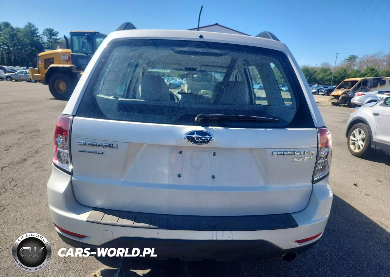 2013 Subaru Forester 2.5X VIN:JF2SHABCXDH425197 - 6