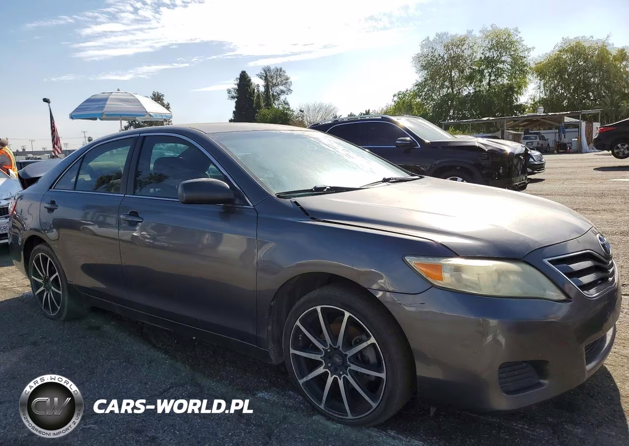 2011 Toyota Camry Base VIN:4T4BF3EKXBR121604 - 4