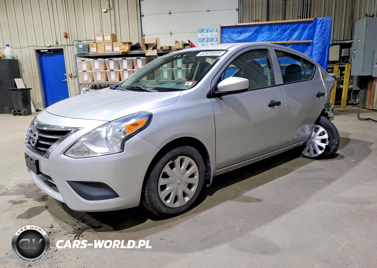 2016 Nissan Versa 1.6 S Plus