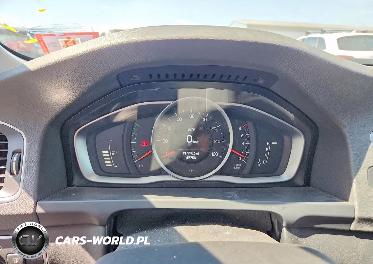 2014 Volvo S60 T5 VIN:YV1612FS5E1284250 - 9