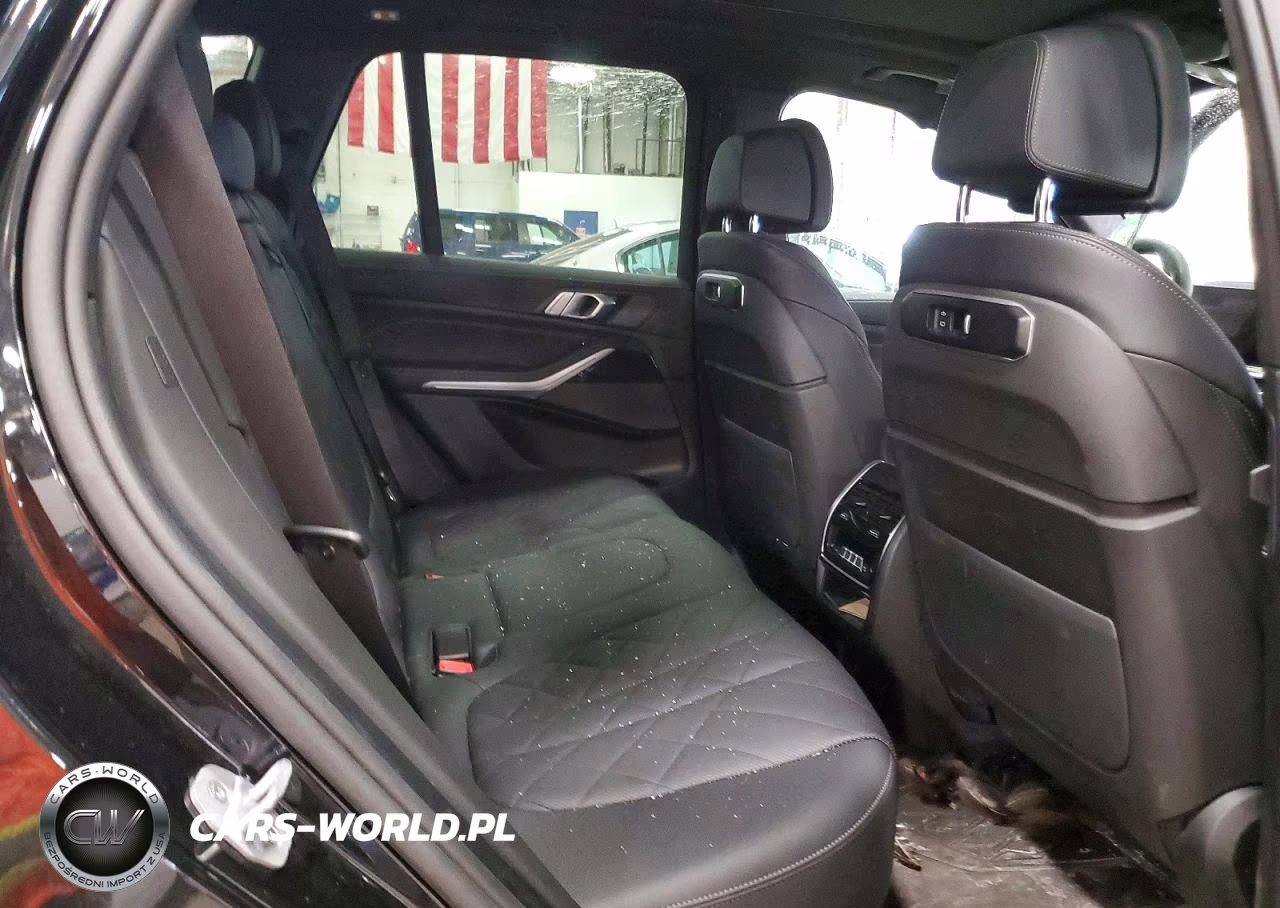 2025 BMW X5 xDrive40I VIN:5UX23EU05S9W56988 - 11