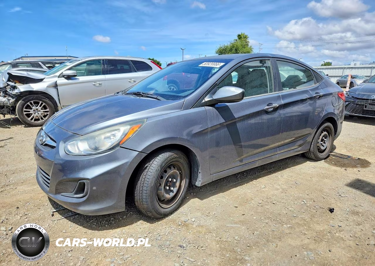 2012 Hyundai Accent Gls