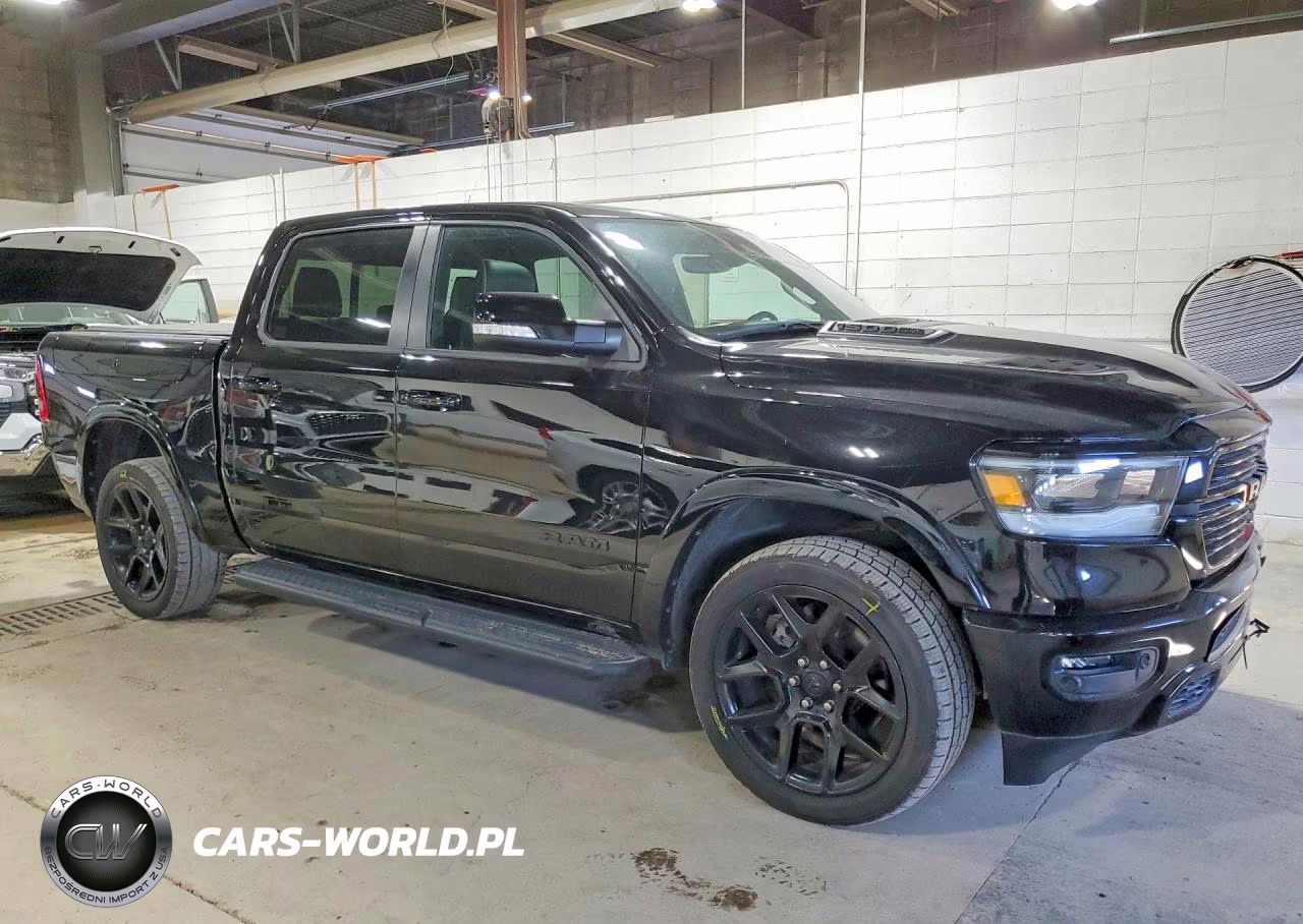 2022 Ram 1500 Laramie VIN:1C6SRFJT3NN112898 - 4