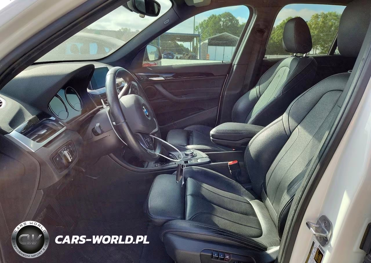 2018 BMW X1 Sdrive28I VIN:WBXHU7C32J5L07599 - 7
