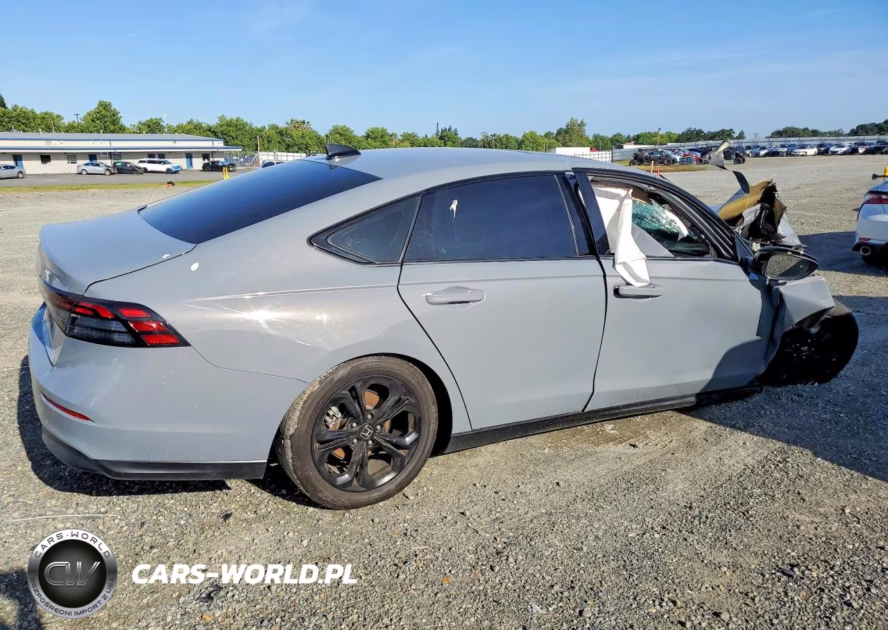 2025 Honda Accord Se VIN:1HGCY1F40SA003419 - 3