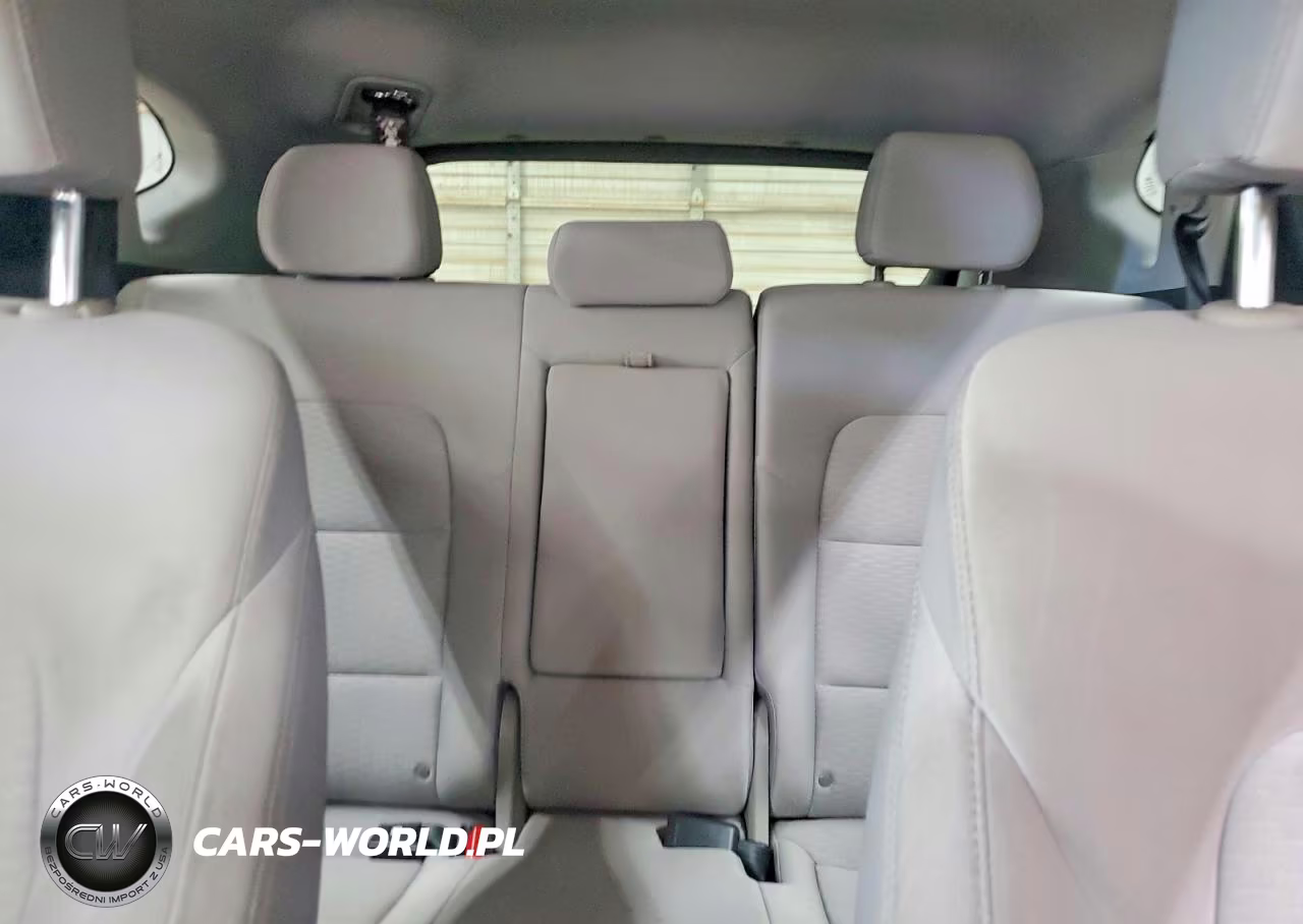 2019 Hyundai Tucson Se VIN:KM8J23A43KU880457 - 10