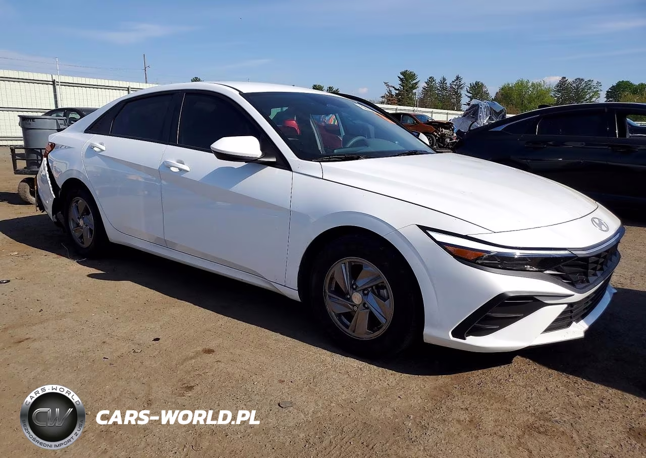 2025 Hyundai Elantra Se VIN:KMHLL4DG1SU936154 - 4