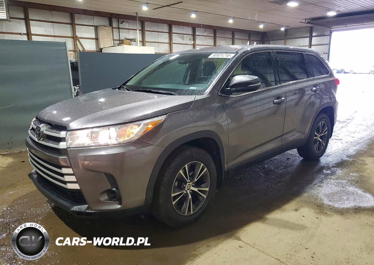 2019 Toyota Highlander Le