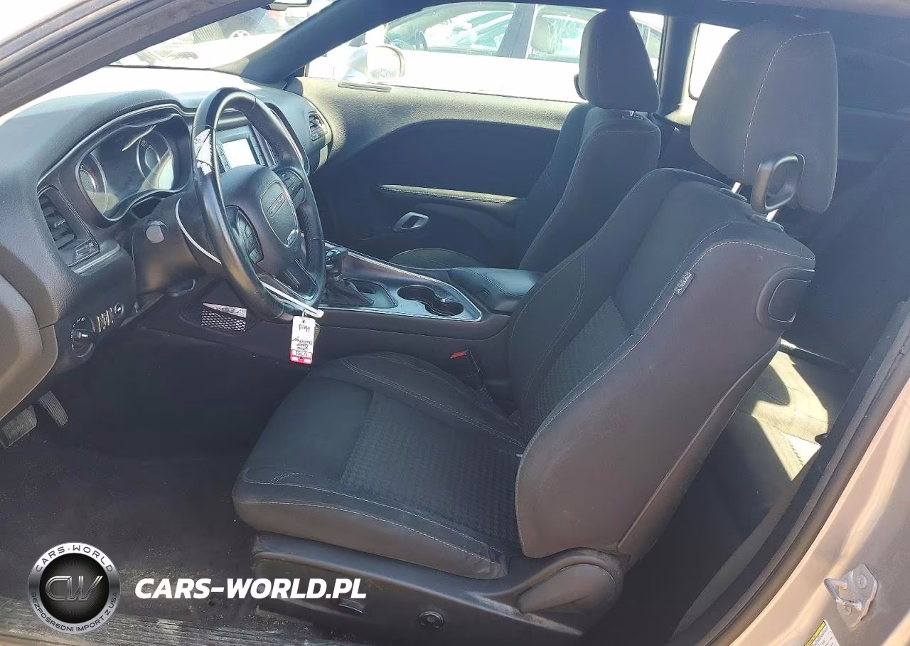 2016 Dodge Challenger Sxt VIN:2C3CDZAG9GH183863 - 7