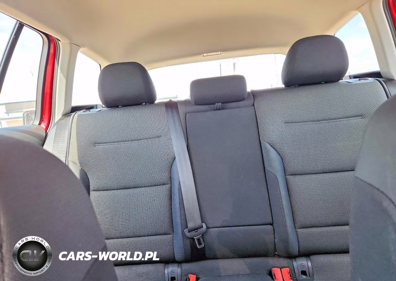 2017 Volkswagen Golf Sportwagen S VIN:3VWC17AU6HM500951 - 10