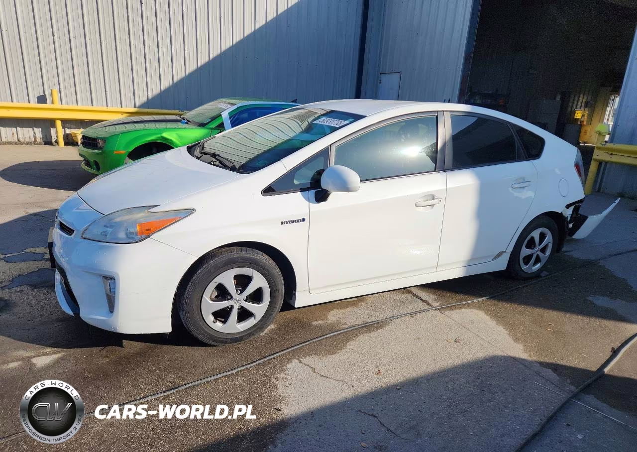 2013 Toyota Prius Two