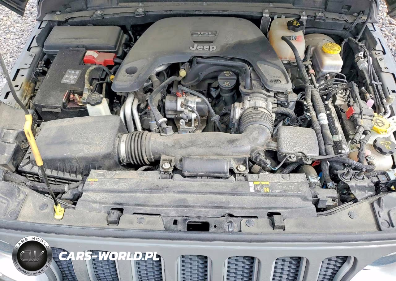 2020 Jeep Wrangler Unlimited Sahara VIN:1C4HJXEG4LW335729 - 11