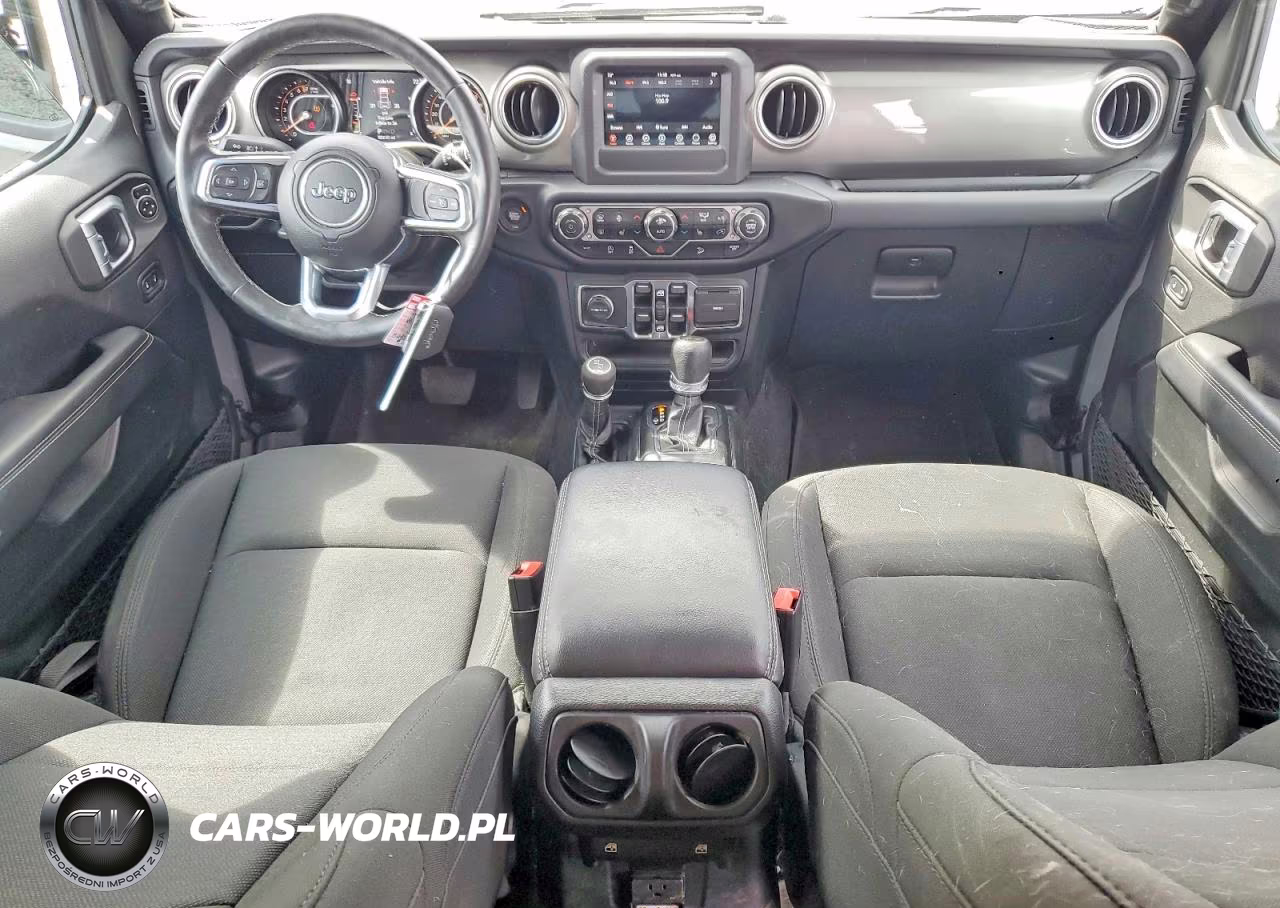 2020 Jeep Wrangler Unlimited Sahara VIN:1C4HJXEG4LW335729 - 8