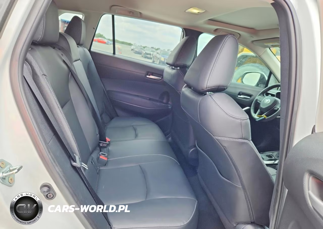 2023 Toyota Corolla Cross Xle VIN:7MUDAAAGXPV056234 - 11