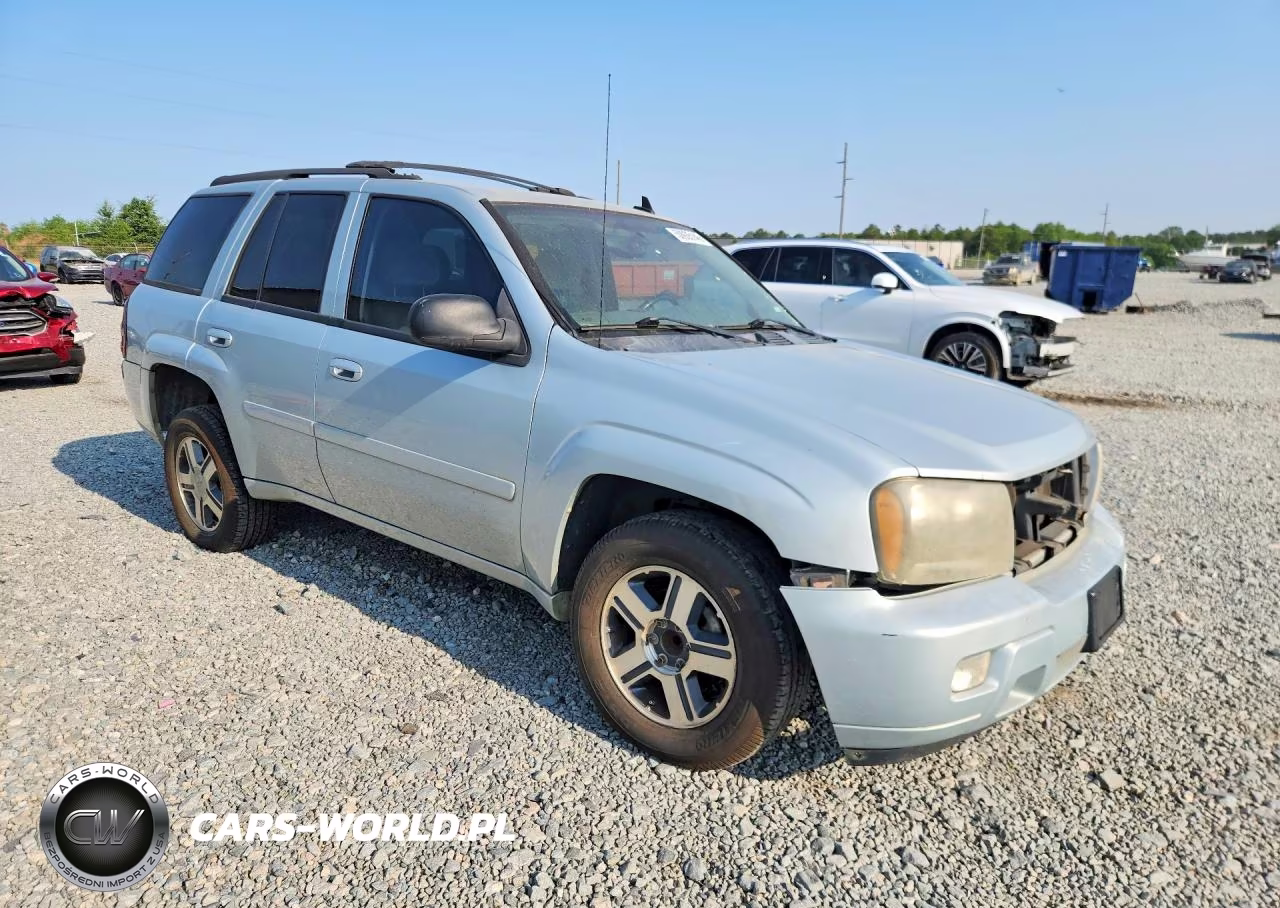 2007 Chevrolet Trailblazer Ls VIN:1GNDS13S172299437 - 4
