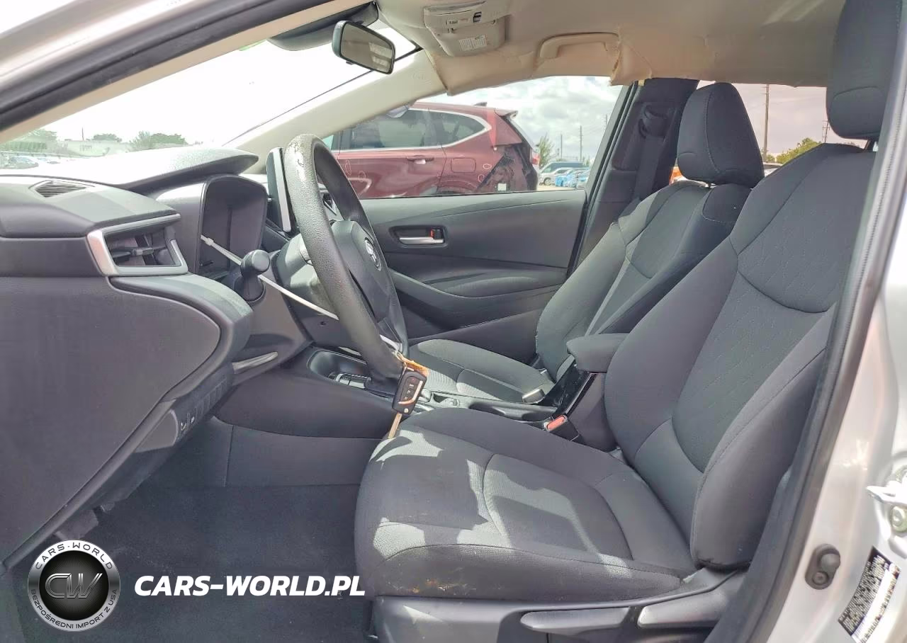 2020 Toyota Corolla Le VIN:5YFEPRAE2LP061960 - 7