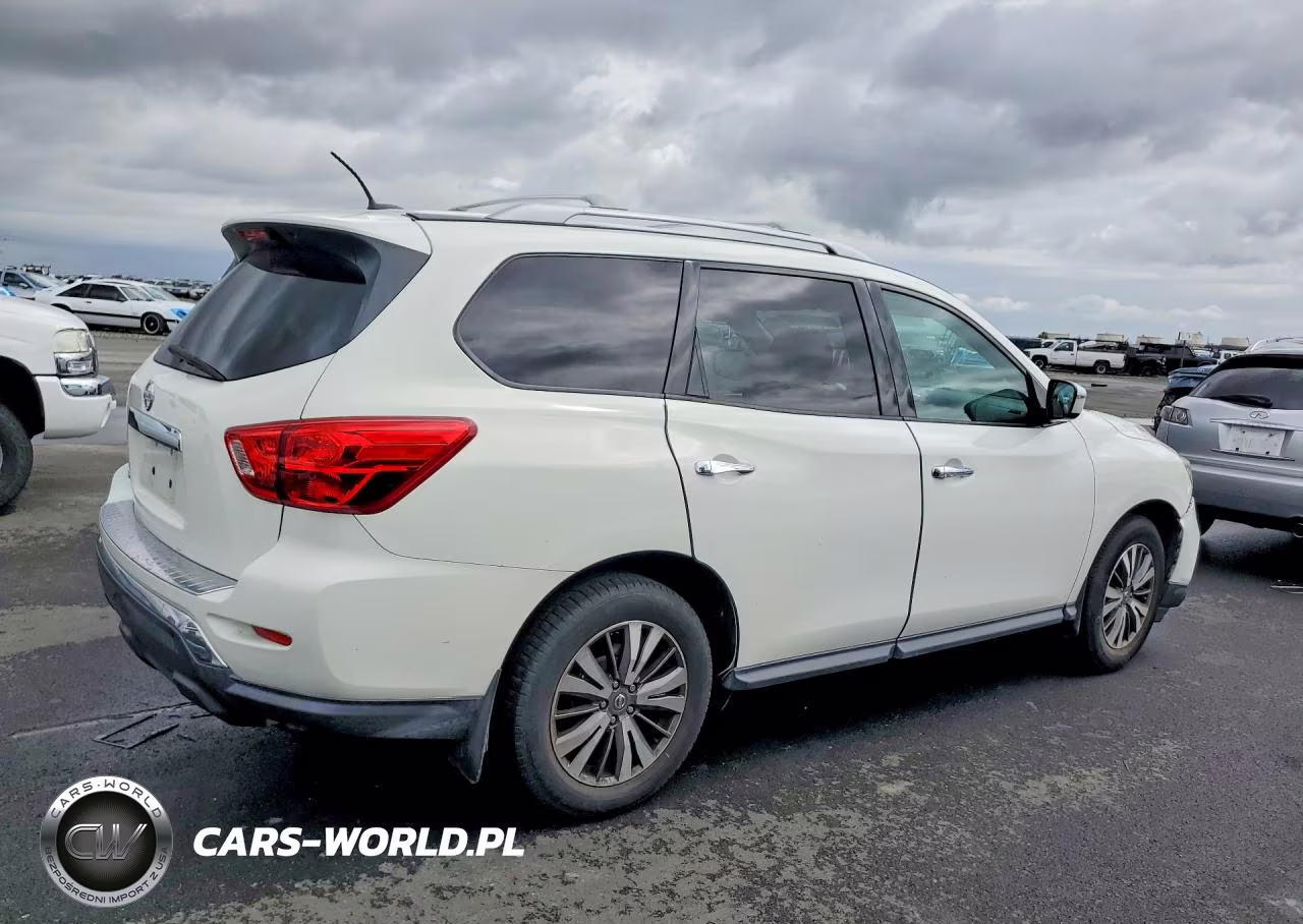 2017 Nissan Pathfinder S VIN:5N1DR2MN4HC688048 - 3