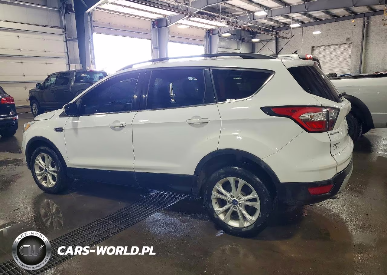 2018 Ford Escape Se VIN:1FMCU9GD2JUC11074 - 2